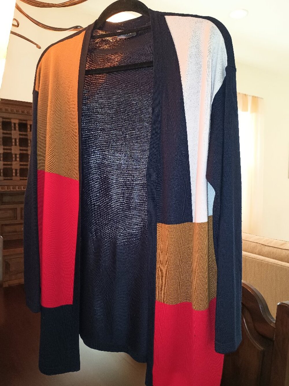 BASLER 100% virgin wool ladies cardigan.